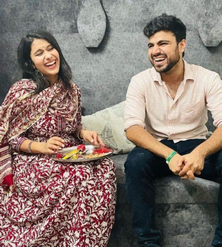 
Aashiv Midha Height, Weight, Net Worth, Age, Wiki, Who, Instagram, Biography 