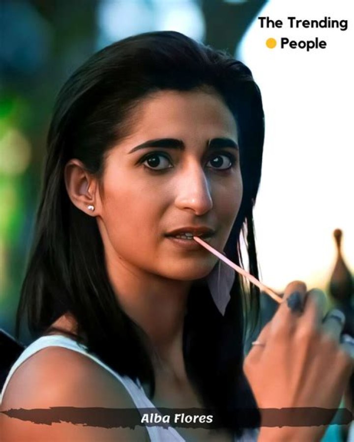 Alba Flores Height, Age, Boyfriend, Biography, Wiki, Net Worth