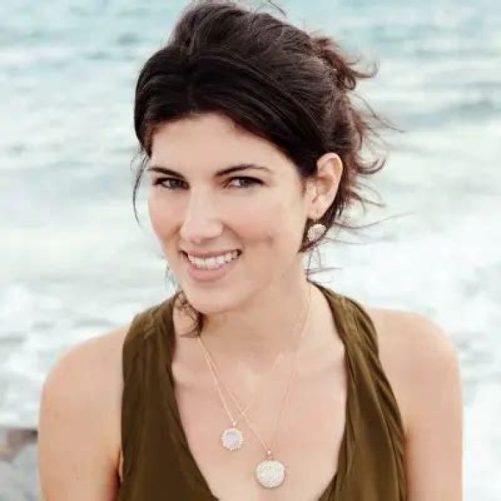 
Ariel Helwani Wife Jaclyn Stein Is A Jewelry Designer 