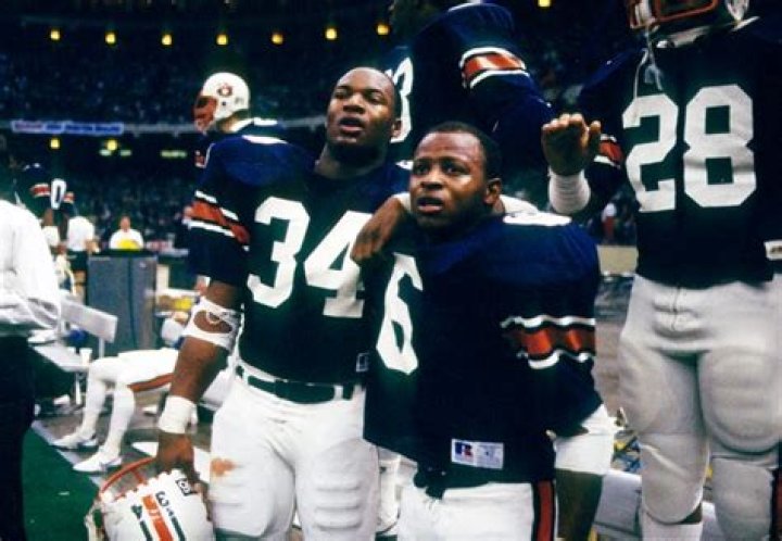 
Auburn Football Running Back Lionel James Cause Of Death- How Did The “Little Train” Die? 