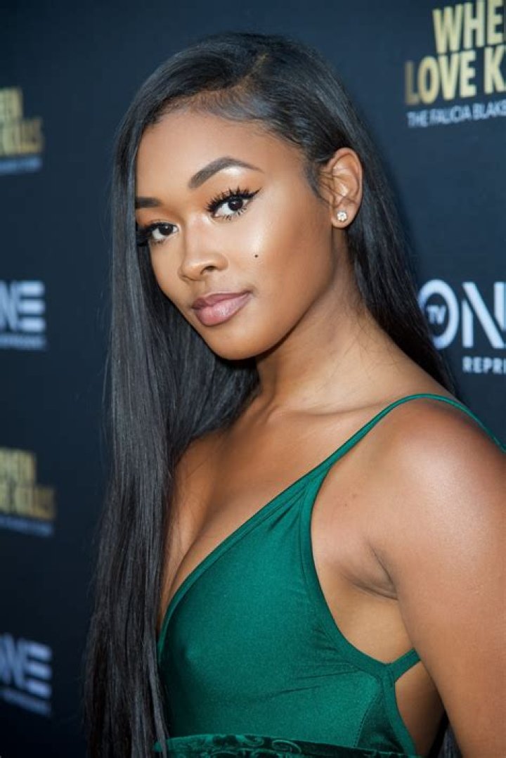 
August Alsina’s girlfriend Miracle Watts Wiki Bio, age, net worth, surgery 