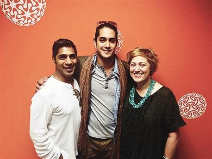 Avan Jogia Father Mike Jogia And Mother Wendy Jogia | Age Gap