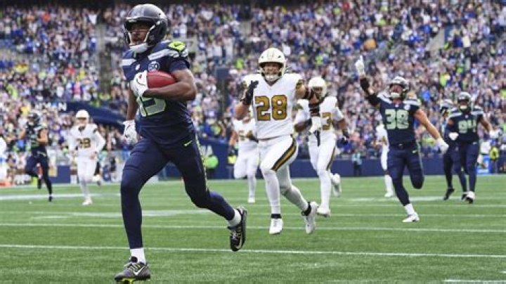 
Bobby Wagner Joined The Rams In 2022 After Playing With The Seattle Seahawks For 9 Years 