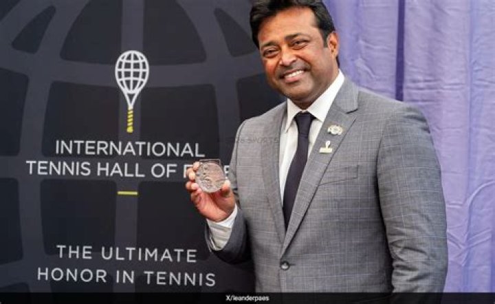 
Cliff Drysdale Got Elected Into The International Tennis Hall of Fame In 2013 For His Successful Carrer 
