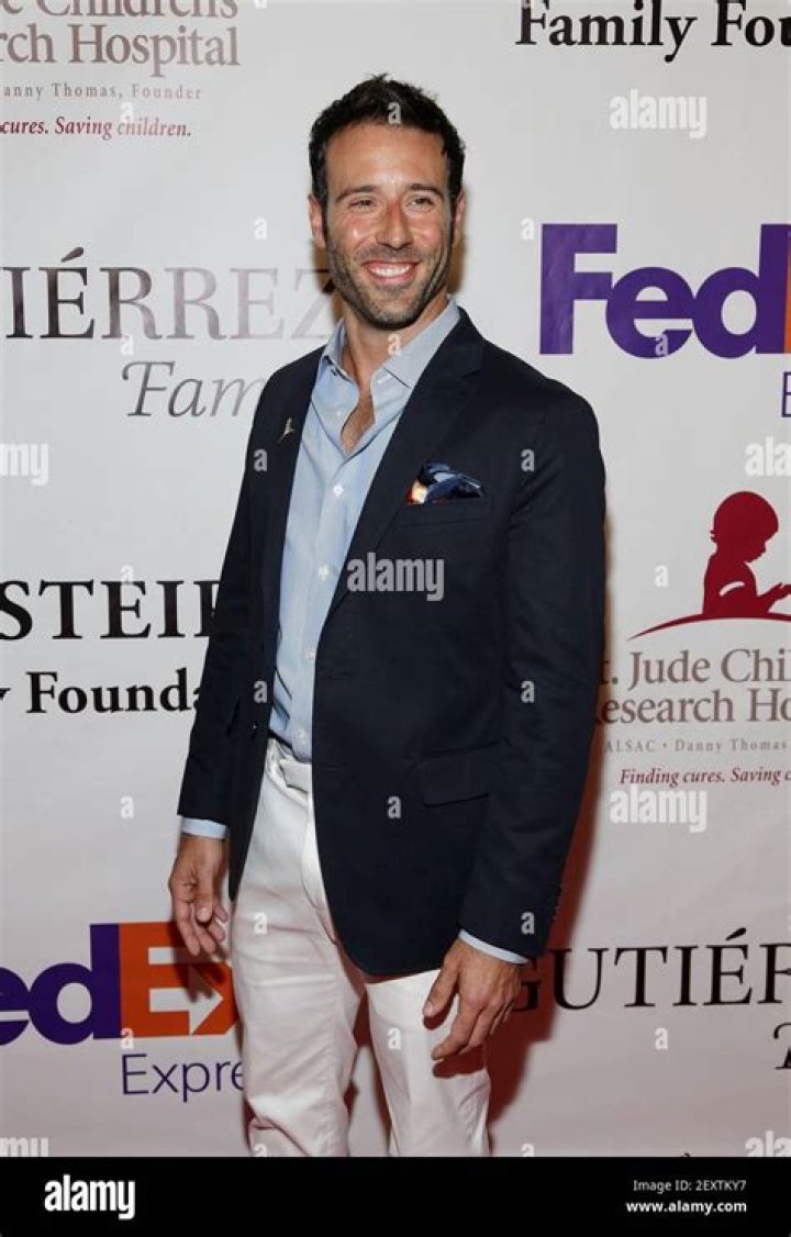 Coby Ryan Mclaughlin Height, Weight, Net Worth, Age, Birthday, Wikipedia, Who, Nationality, Biography