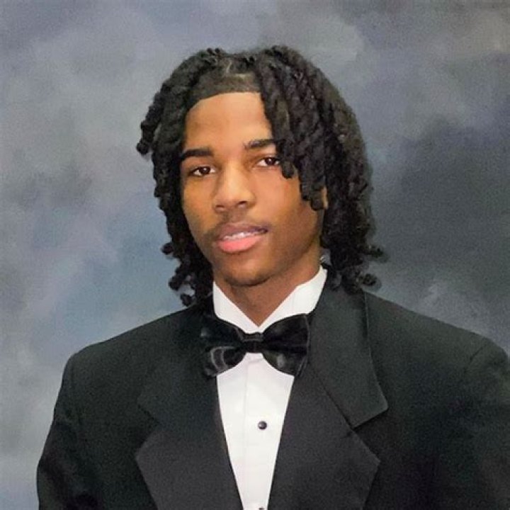 
Darius Lee Net Worth, Age, Birthday, Wikipedia, Who, Nationality, Biography 