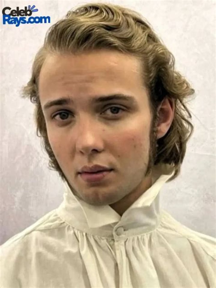 Edouard Philipponnat Height, Weight, Net Worth, Age, Birthday, Wikipedia, Who, Nationality, Biography