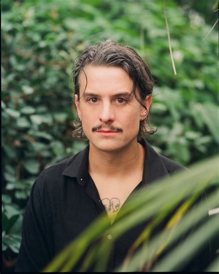 
Elliot Maginot Age, Birthday, Wikipedia, Who, Nationality, Biography 