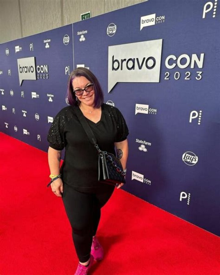 Emily D Baker Height, Weight, Net Worth, Age, Birthday, Wikipedia, Who, Nationality, Biography