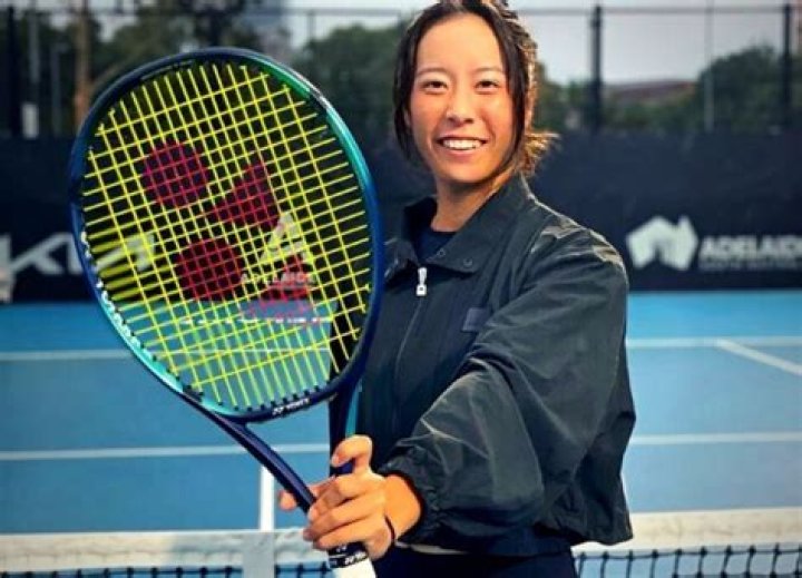 
Ena Shibahara Height, Weight, Net Worth, Age, Birthday, Wikipedia, Who, Nationality, Biography 