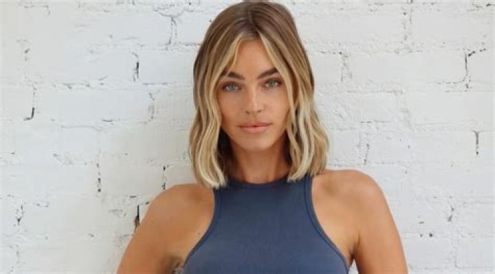 Florence Mueller Height, Weight, Net Worth, Age, Birthday, Wikipedia, Who, Instagram, Biography