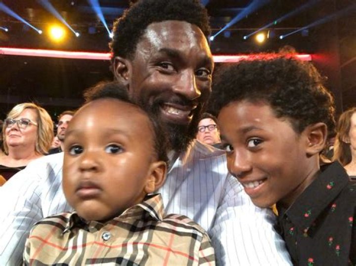 
Former NBA Star Ben Gordon Arrested for Allegedly Hitting 10-Year-Old Son at Airport 