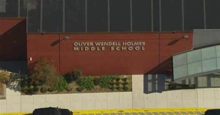 
Holmes Middle School in Wheeling placed on lockdown after reports of gun inside building 