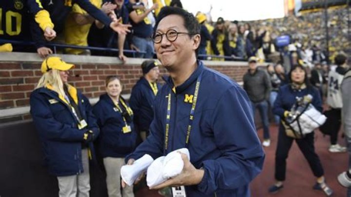
How wealthy is the new president of University of Michigan? Santa Ono and Wendy Yip’s estimated wealth in 2022 