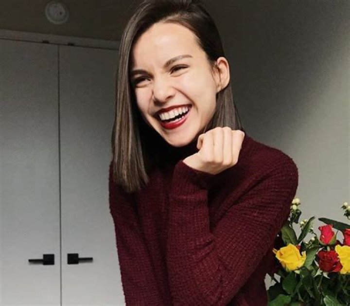 
Ingrid Nilsen Height, Weight, Net Worth, Age, Birthday, Wikipedia, Who, Nationality, Biography 