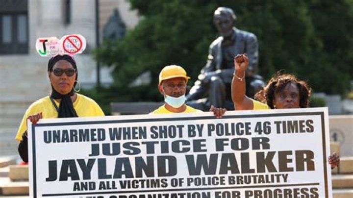 
“Injustice continues!”: Twitter erupts as jury declines to prosecute officers in Jayland Walker’s death 