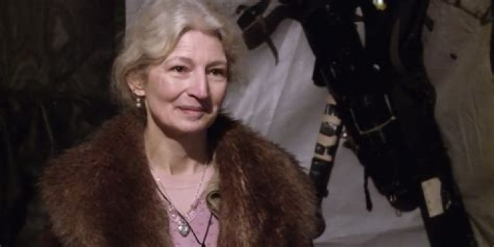 
Is Ami Brown died of cancer? Wiki: Illness condition, Net Worth, Alaskan Bush, Age, Family 