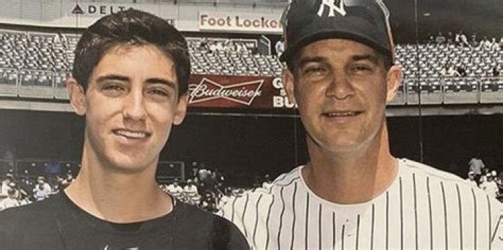 Is Cody Bellinger Related To Daniel Bellinger? Brother And Parents