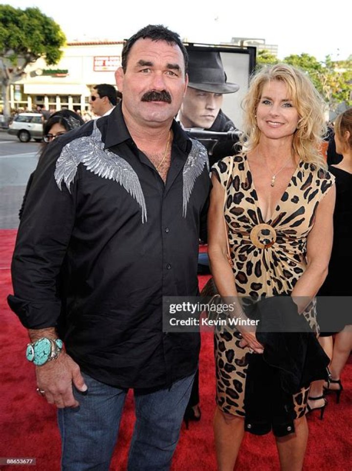 Is Don Frye Married to Wife? Or Dating a Girlfriend? Kids.