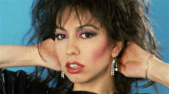 Is Jennifer Rush Married? Jennifer Rush Bio, Husband, Daughter, Parents and Family