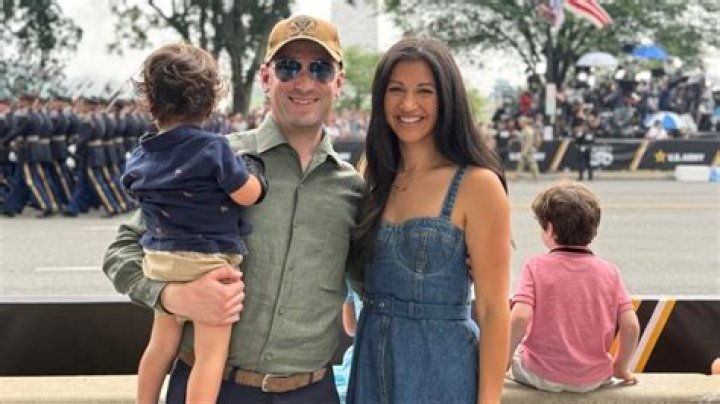 
Is Renee Puente Filipino? Her Ethnicity And Parents Nationality – Has Matthew Morrison Wife Filed For Divorce? 