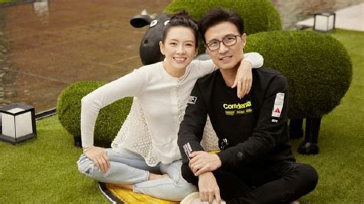 Is Zhang Weili Married? Husband Or Boyfriend – Her Relationship And Partner Explored