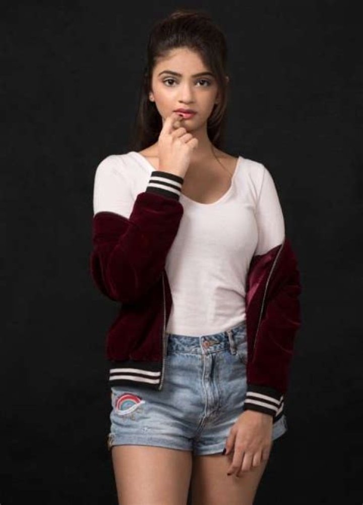 
Ishwari Deshpande Height, Weight, Net Worth, Age, Birthday, Wikipedia, Who, Nationality, Biograph 