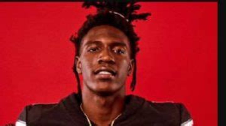 
Jaheim Singletary Height, Weight, Net Worth, Age, Birthday, Wikipedia, Who, Nationality, Biography 