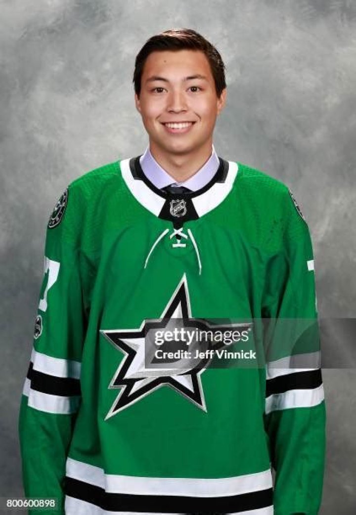 
Jamal Robertson Height, Weight, Net Worth, Age, Birthday, Wikipedia, Who, Nationality, Biography 