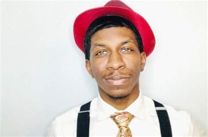 
James Cruse Height, Weight, Net Worth, Age, Birthday, Wikipedia, Who, Nationality, Biography 