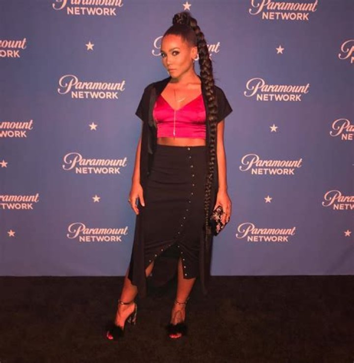 Jasmine Mathews Height, Weight, Net Worth, Age, Birthday, Wikipedia, Who, Nationality, Biography