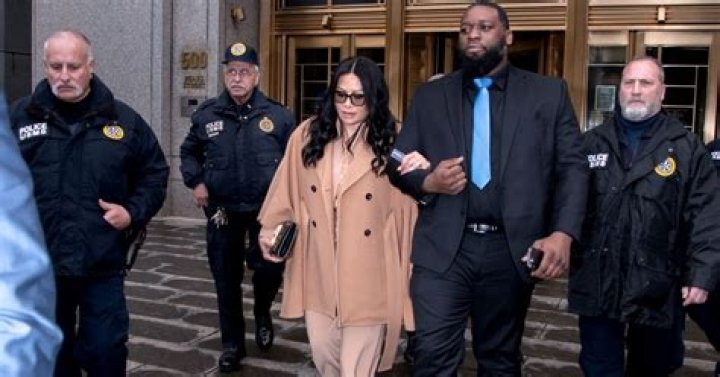 
Jen Shah Requests to Serve Prison Sentence at the Same Texas Facility Elizabeth Holmes Will Go To 