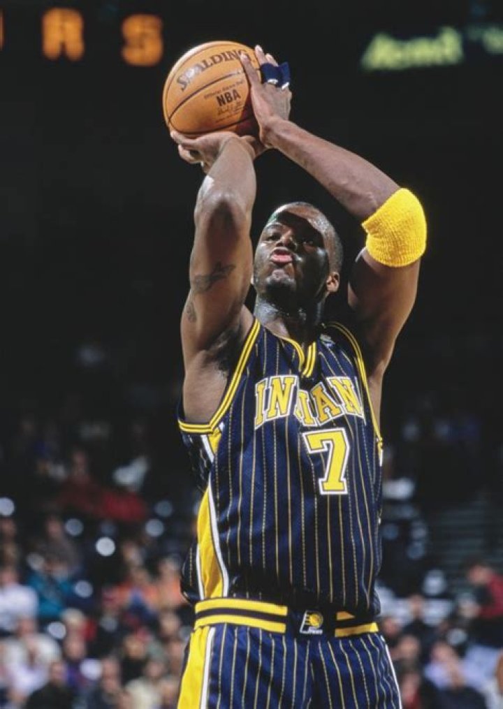 
Jermaine Pennant Height, Weight, Net Worth, Age, Birthday, Wikipedia, Who, Instagram, Biography 