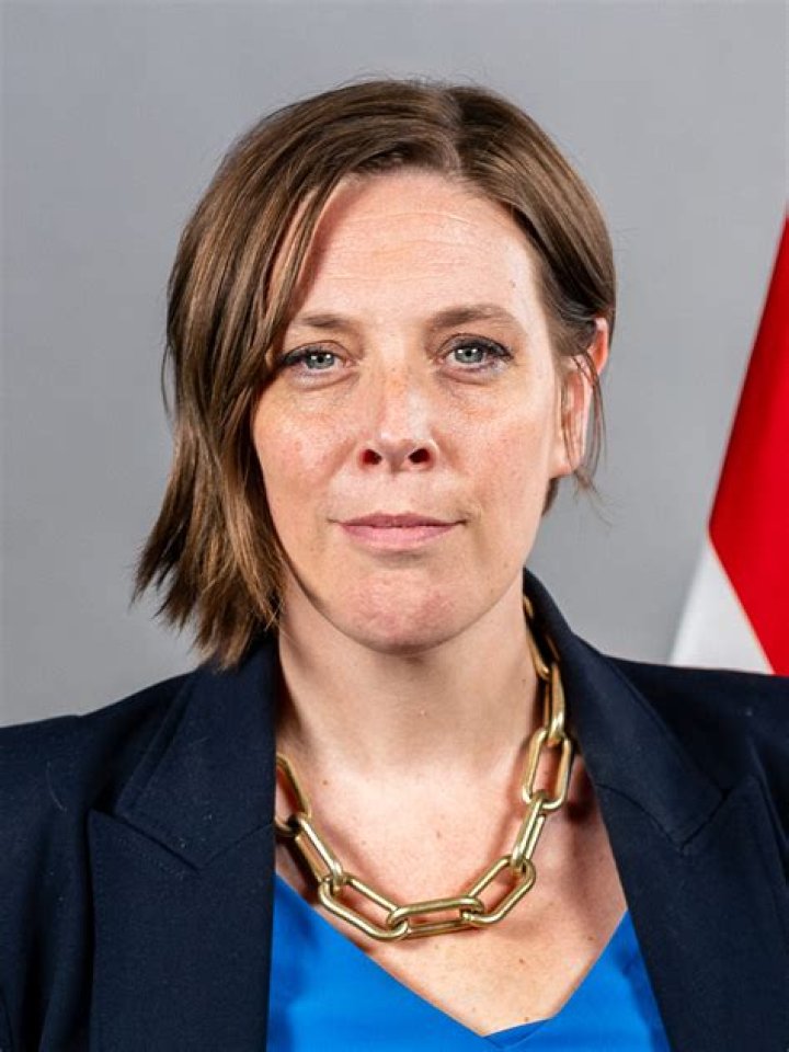 
Jess Phillips Age, Birthday, Wikipedia, Who, Nationality, Biography 
