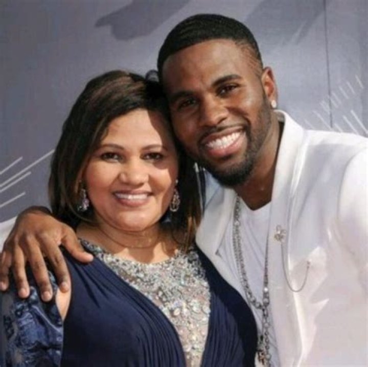 
Jocelyne Desrouleaux – Jason Derulo’s Mother Age And Instagram 