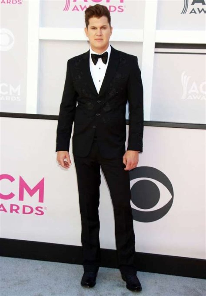 Jon Pardi Height, Weight, Net Worth, Age, Birthday, Wikipedia, Who, Nationality, Biography