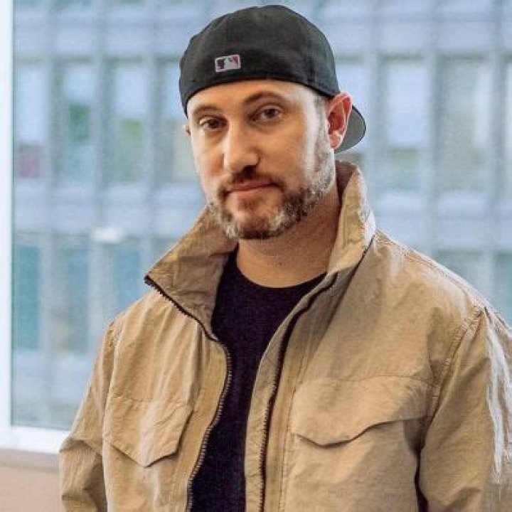 Josh Luber Height, Weight, Net Worth, Age, Birthday, Wikipedia, Who, Nationality, Biography