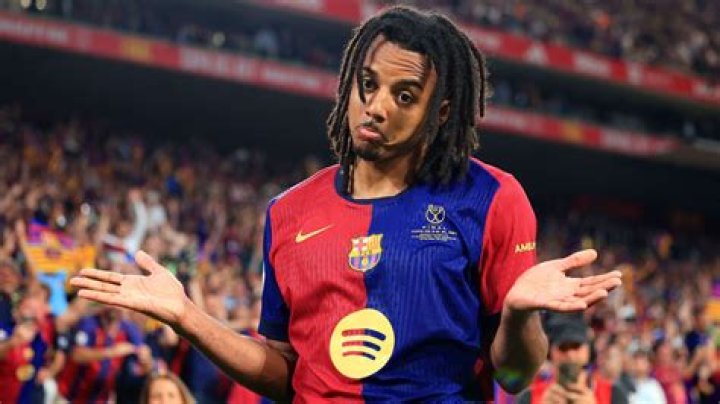 
Jules Kounde’s ‘demand’ to Xavi over Barcelona role revealed 