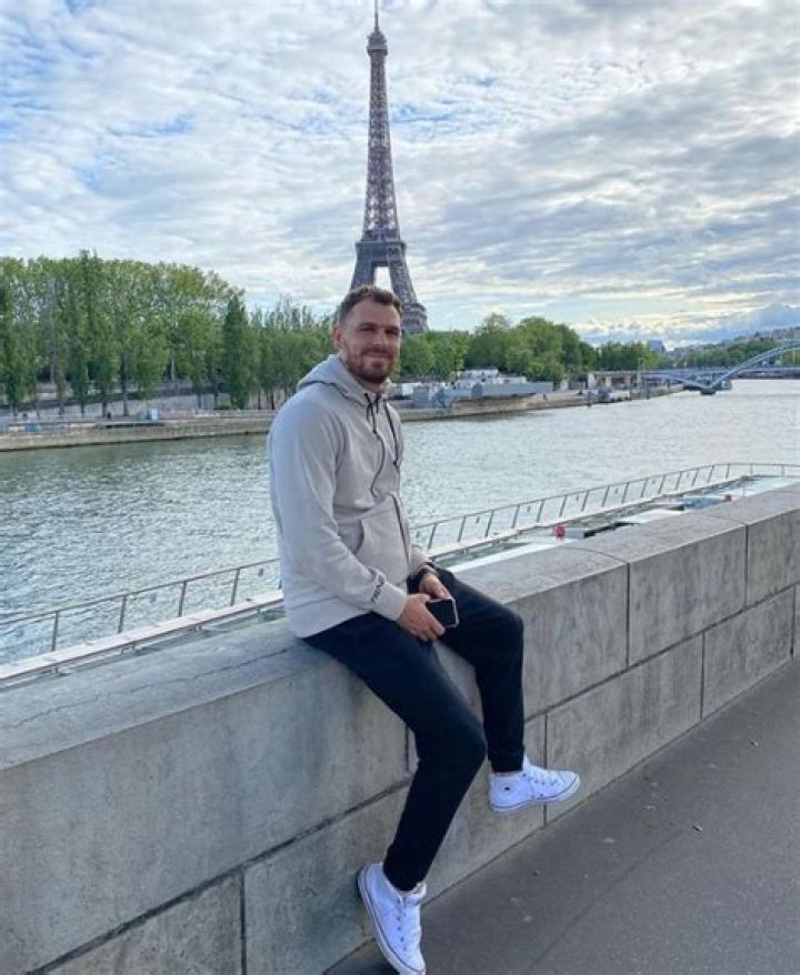 
Karim Kamoun Height, Weight, Net Worth, Age, Birthday, Wikipedia, Who, Nationality, Biography 