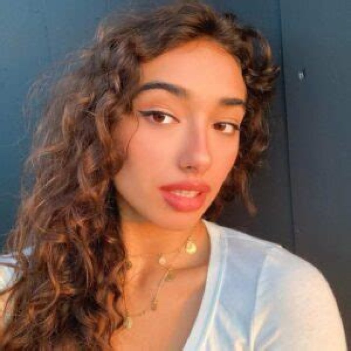 Kathleen Hixson Height, Weight, Net Worth, Age, Wiki, Who, Instagram, Biography