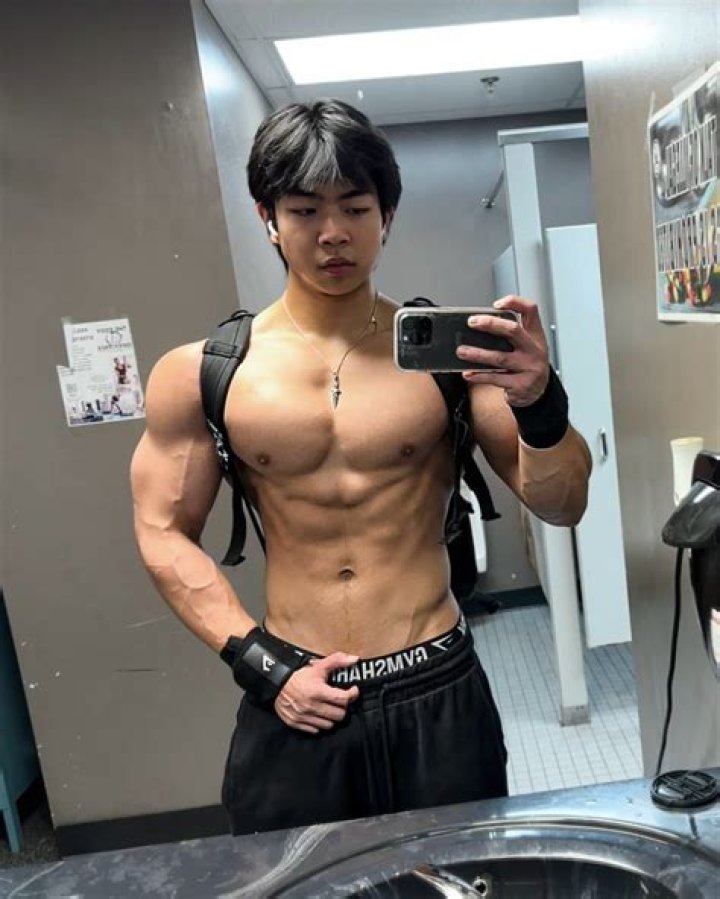 
Kelly Yu Height, Weight, Net Worth, Age, Birthday, Wikipedia, Who, Nationality, Biography 