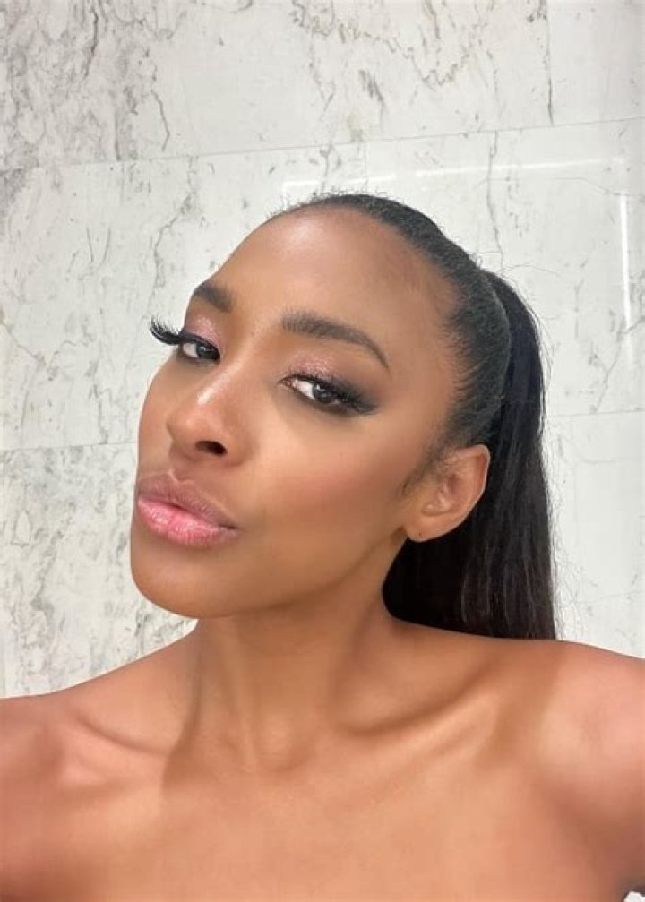 Kelvin Benjamin Height, Weight, Net Worth, Age, Birthday, Wikipedia, Who, Nationality, Biography