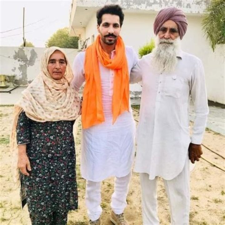 Lakha Sidhana Height, Weight, Net Worth, Age, Birthday, Wikipedia, Who, Instagram, Biography