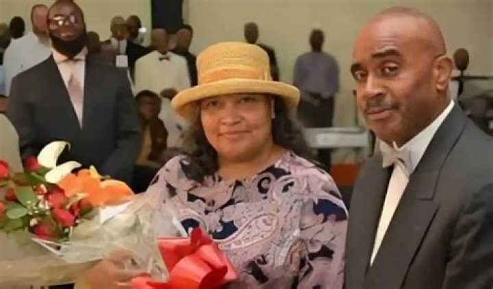 
Laleh Jennings Height, Weight, Net Worth, Age, Birthday, Wikipedia, Who, Nationality, Biography 