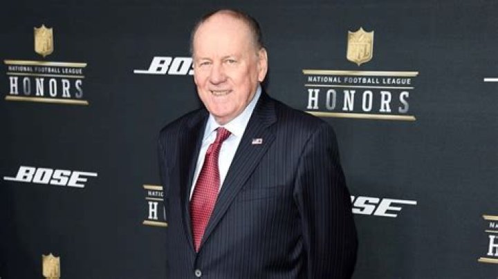 
Len Dawson, Hall of Fame Quarterback and ‘Inside The NFL’ Host, Dead at 87 