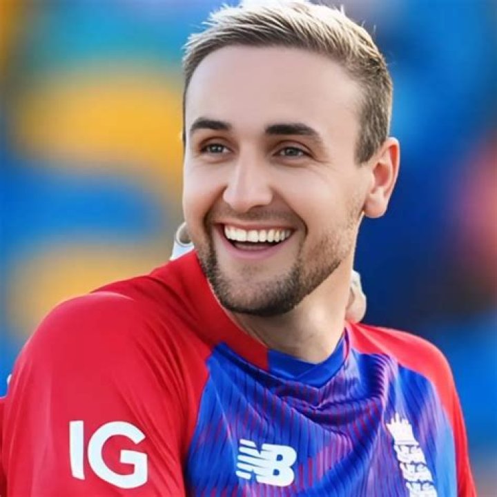 
Liam Livingstone Height, Weight, Net Worth, Age, Birthday, Wikipedia, Who, Nationality, Biography 