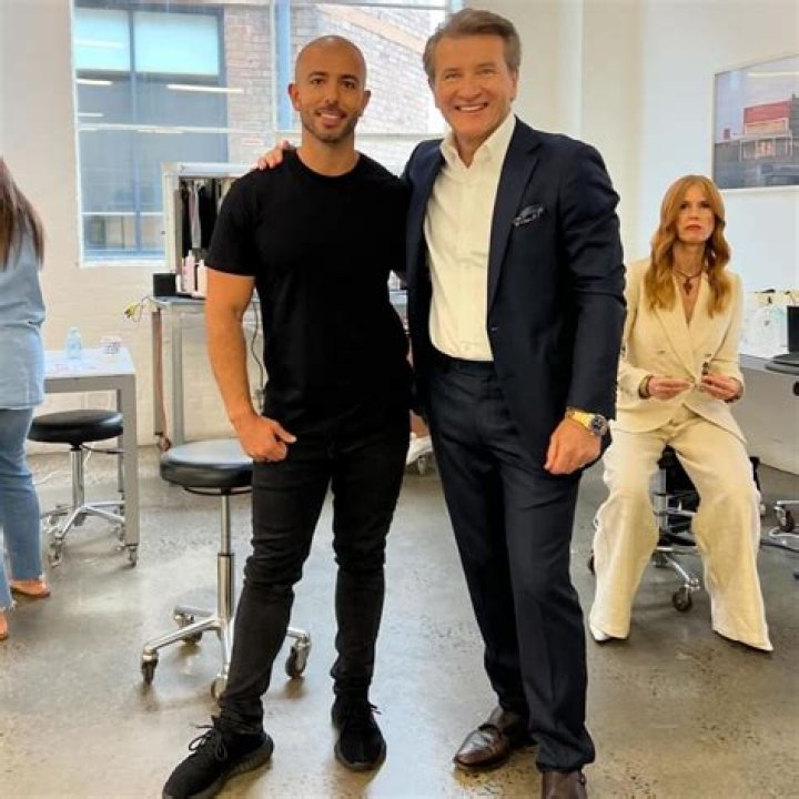 Lilly Sabri Height, Weight, Net Worth, Age, Birthday, Wikipedia, Who, Instagram, Biography