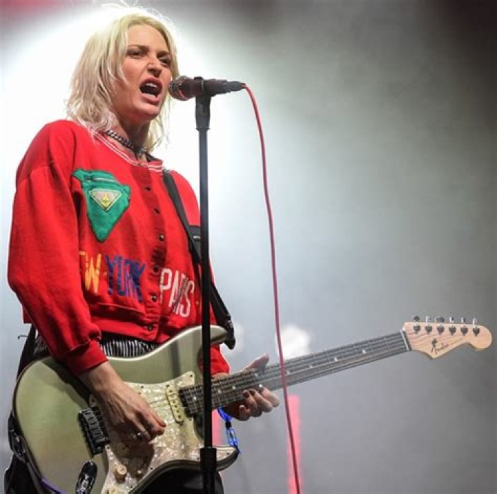 
Lisa Armstrong Height, Weight, Net Worth, Age, Birthday, Wikipedia, Who, Nationality, Biography 