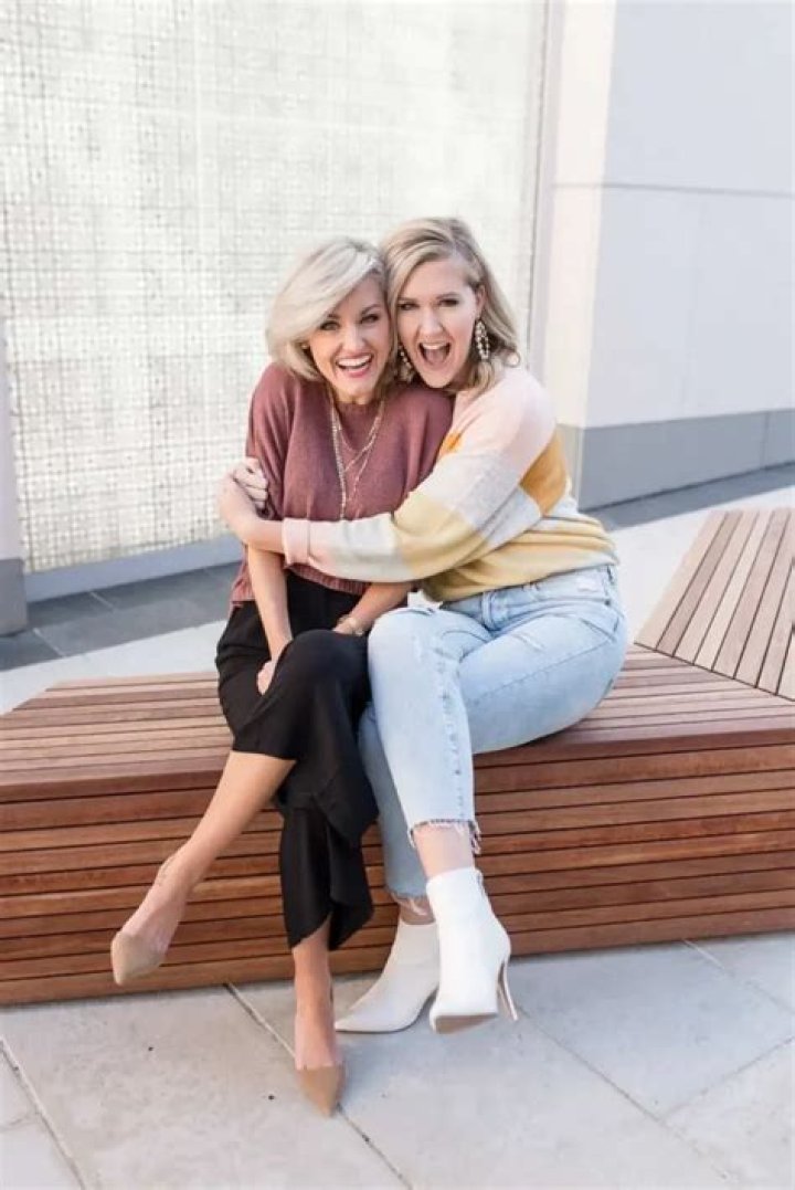 Loverly Grey Height, Weight, Net Worth, Age, Birthday, Wikipedia, Who, Nationality, Biography