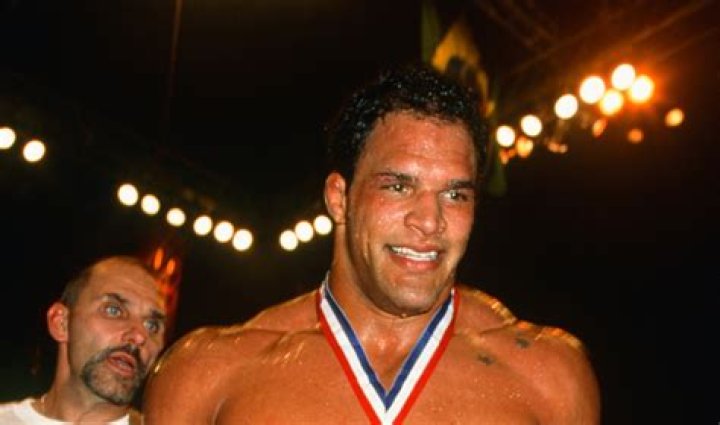 Lucas Kerr Height, Weight, Net Worth, Age, Birthday, Wikipedia, Who, Instagram, Biography